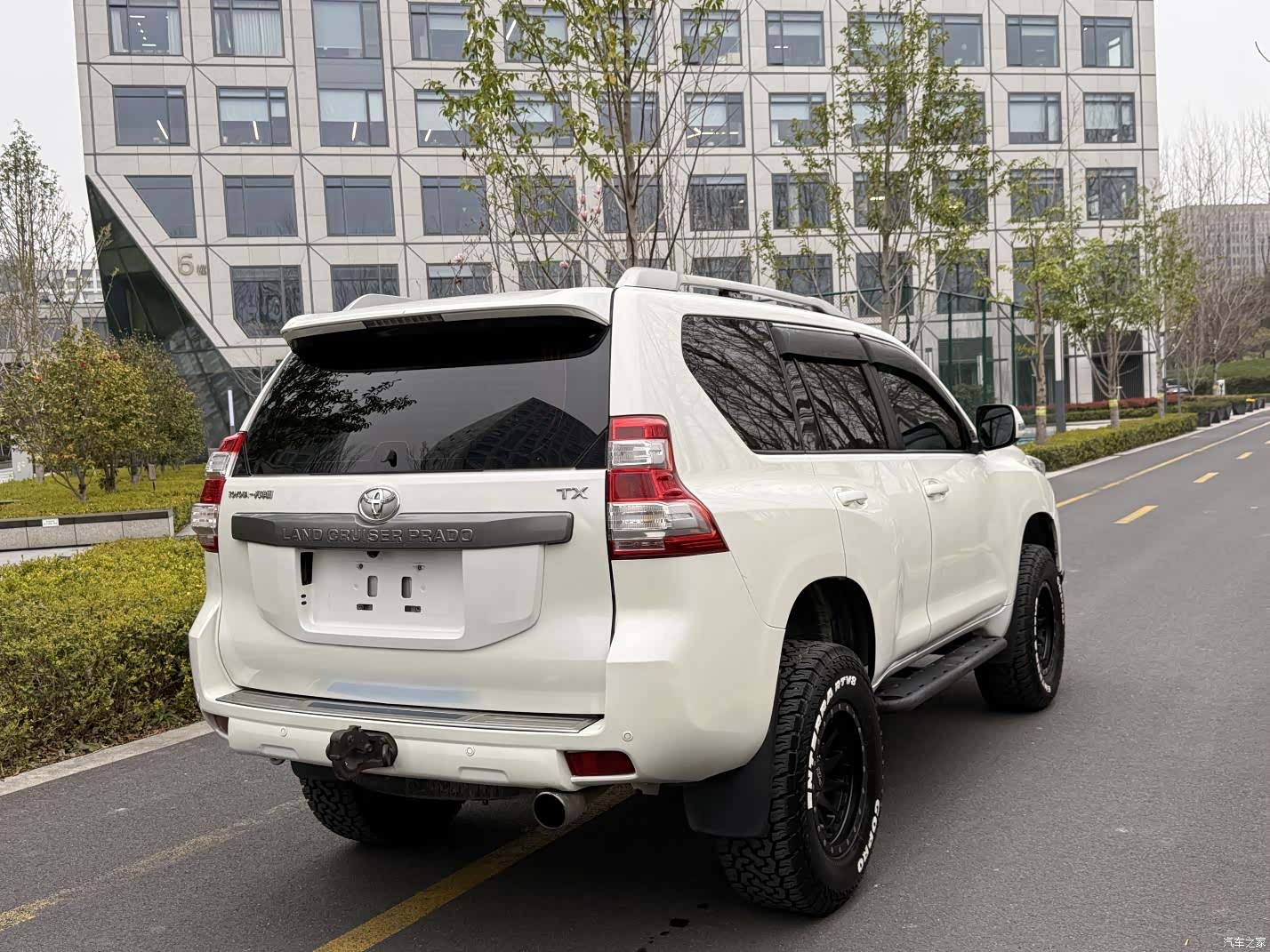 Toyota Prado, 2017 3