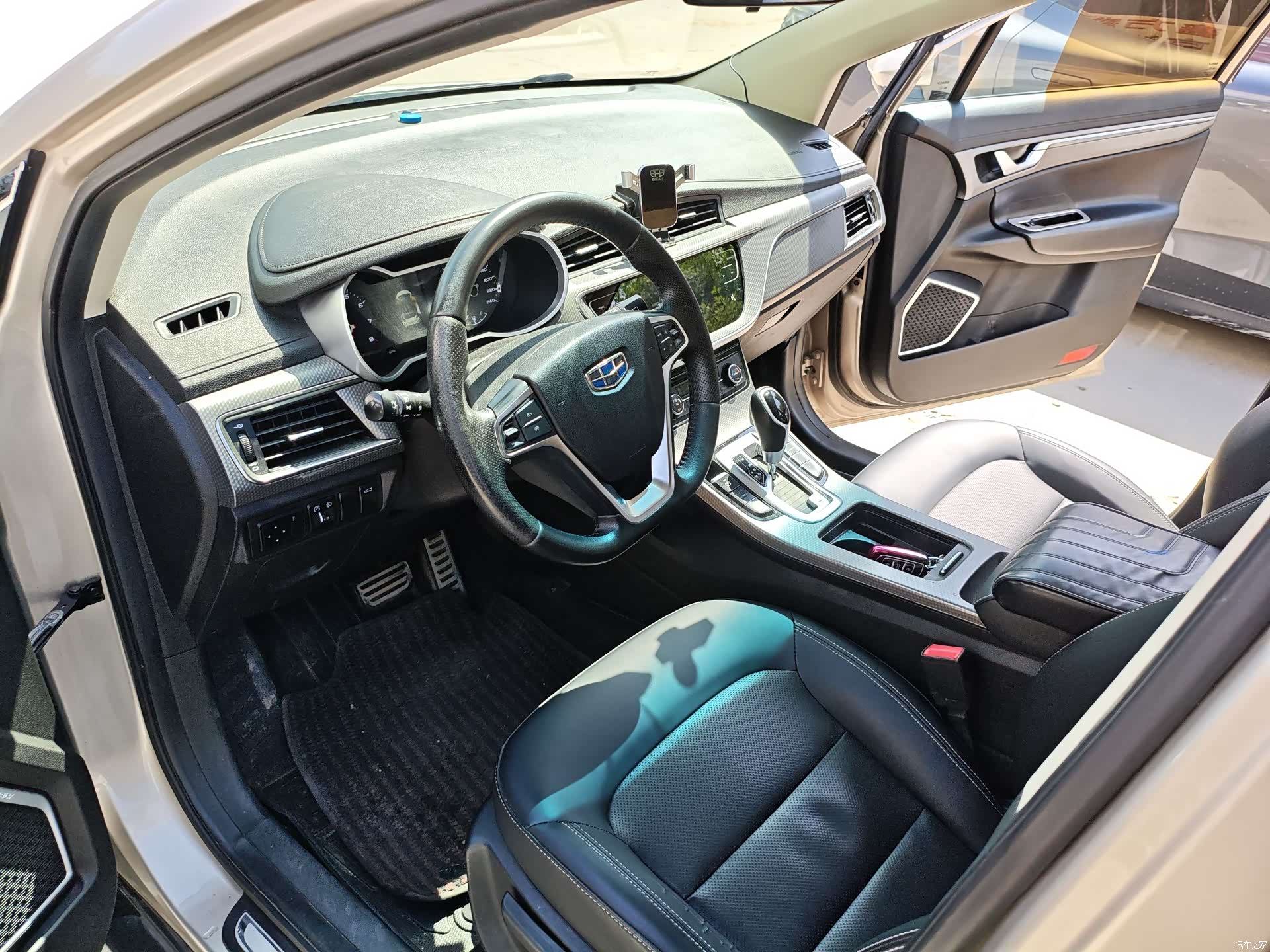 Geely Emgrand, 2017 7