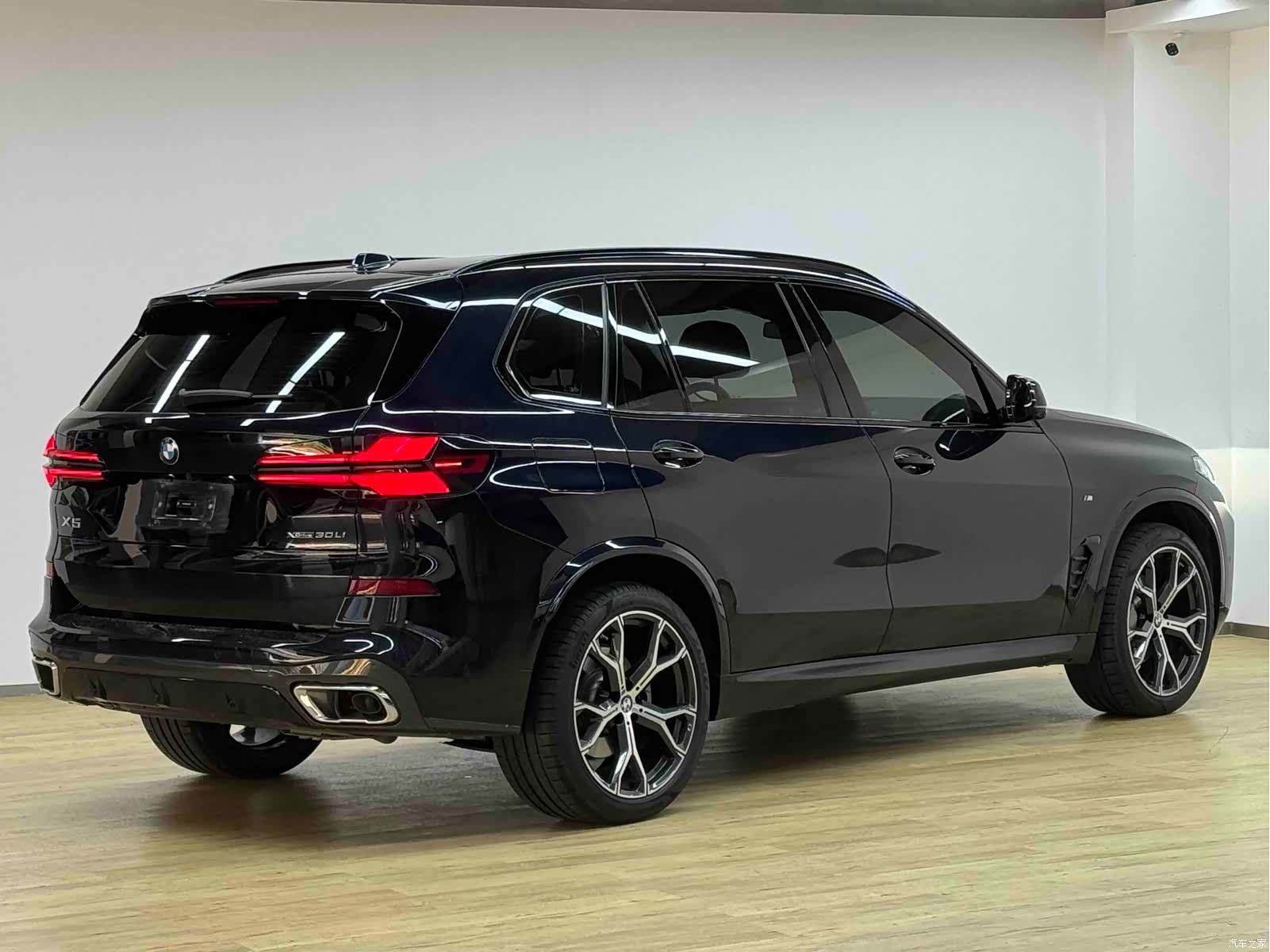 BMW X5, 2024 6