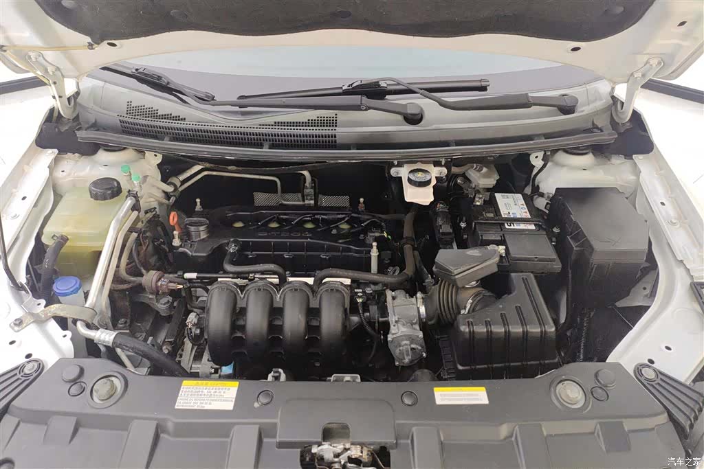 DongFeng AX3, 2020 10