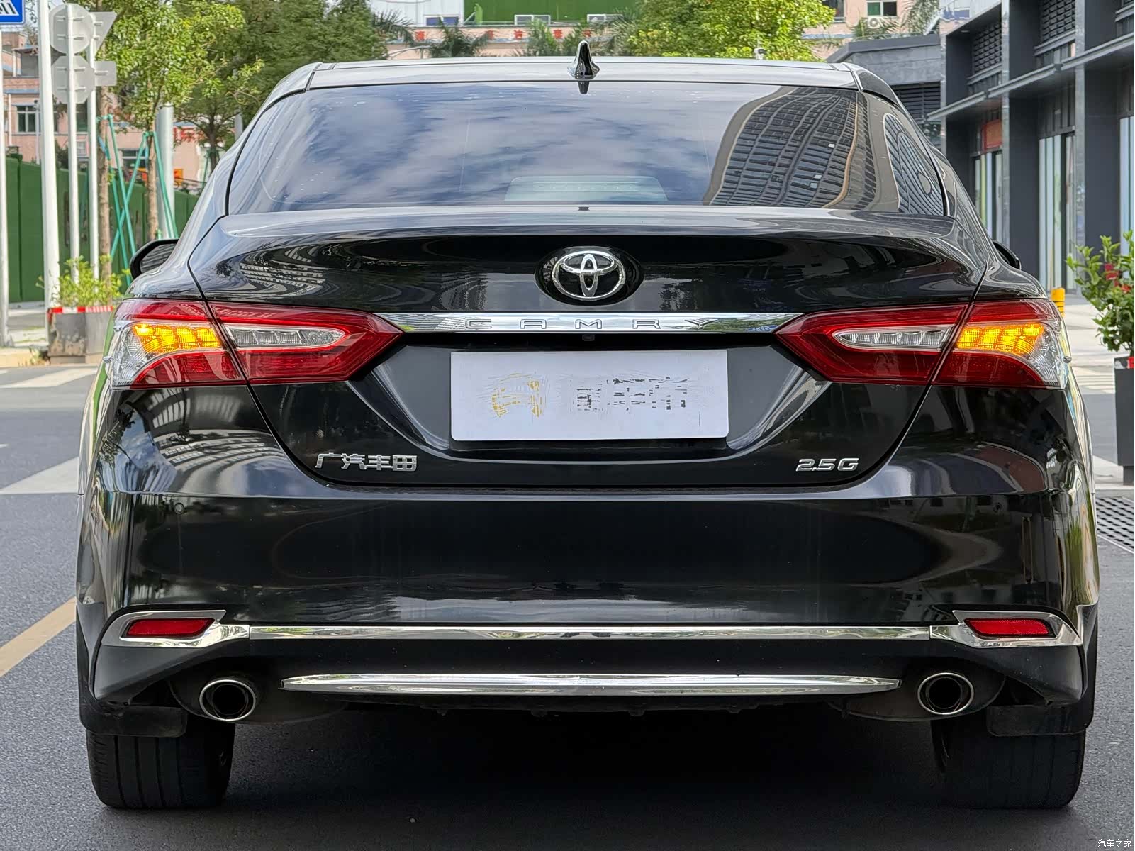 Toyota Camry, 2021 13
