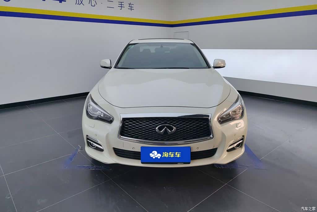 Infiniti Q50L, 2016 2