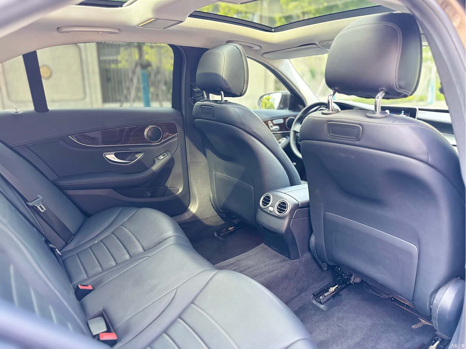 Mercedes-Benz C-Class, 2016 16