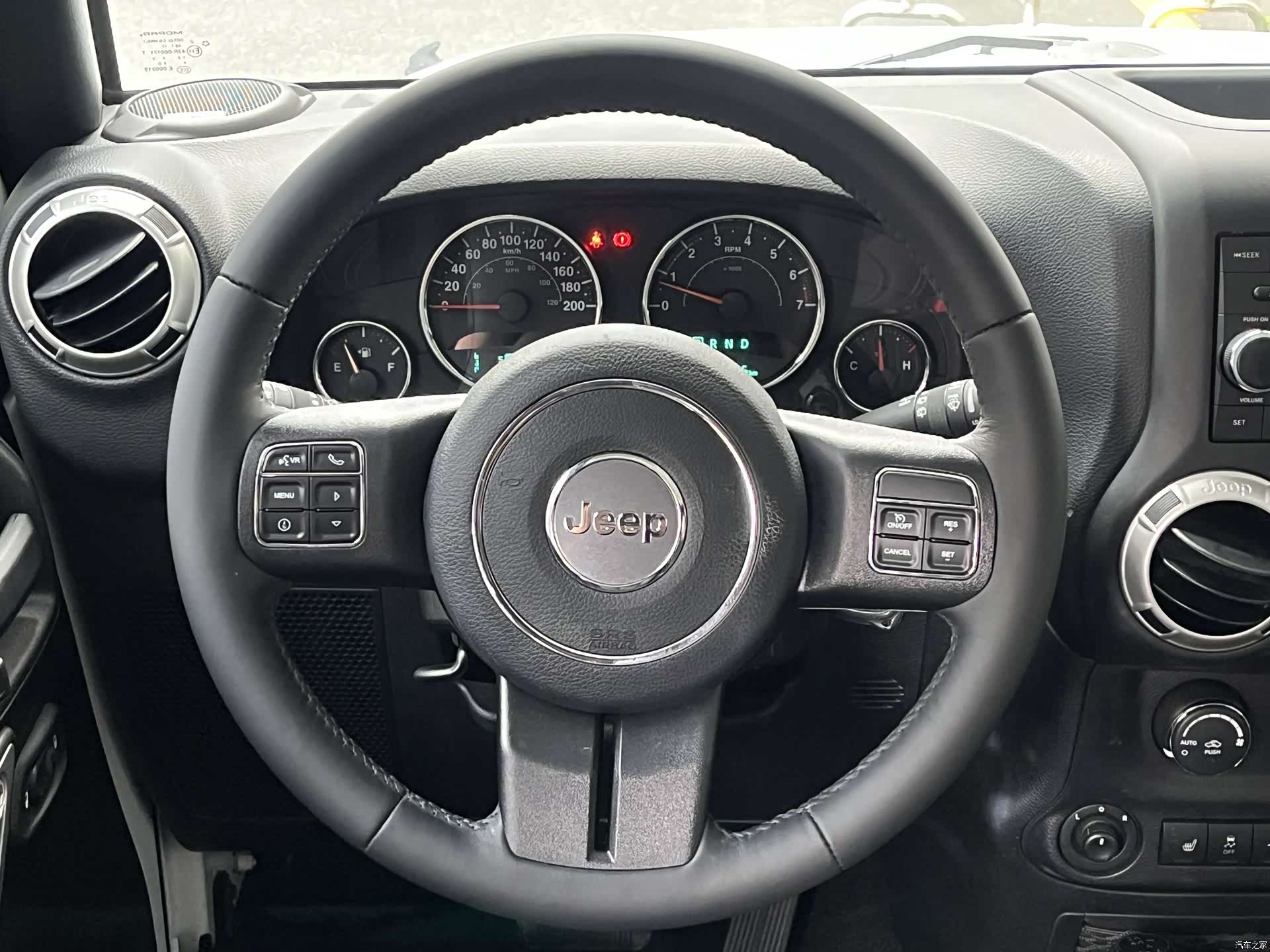 Jeep Wrangler, 2016 8