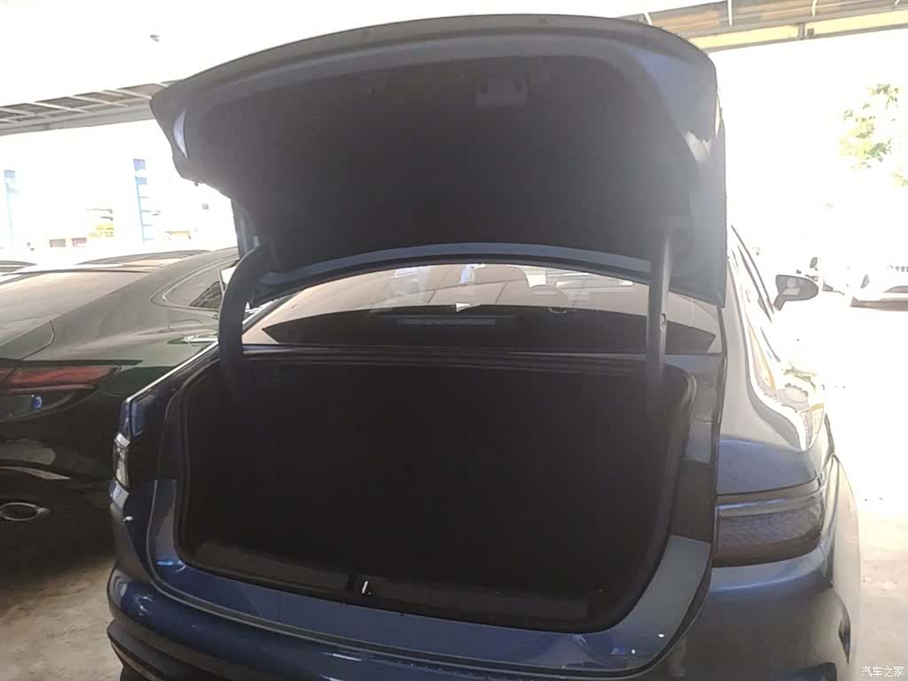 BYD Seal, 2025 19