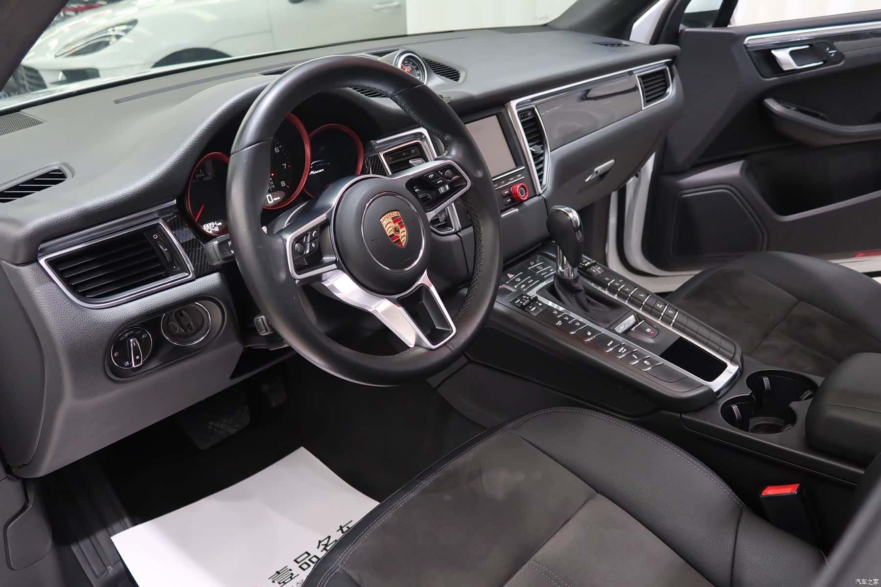 Porsche Macan, 2014 3