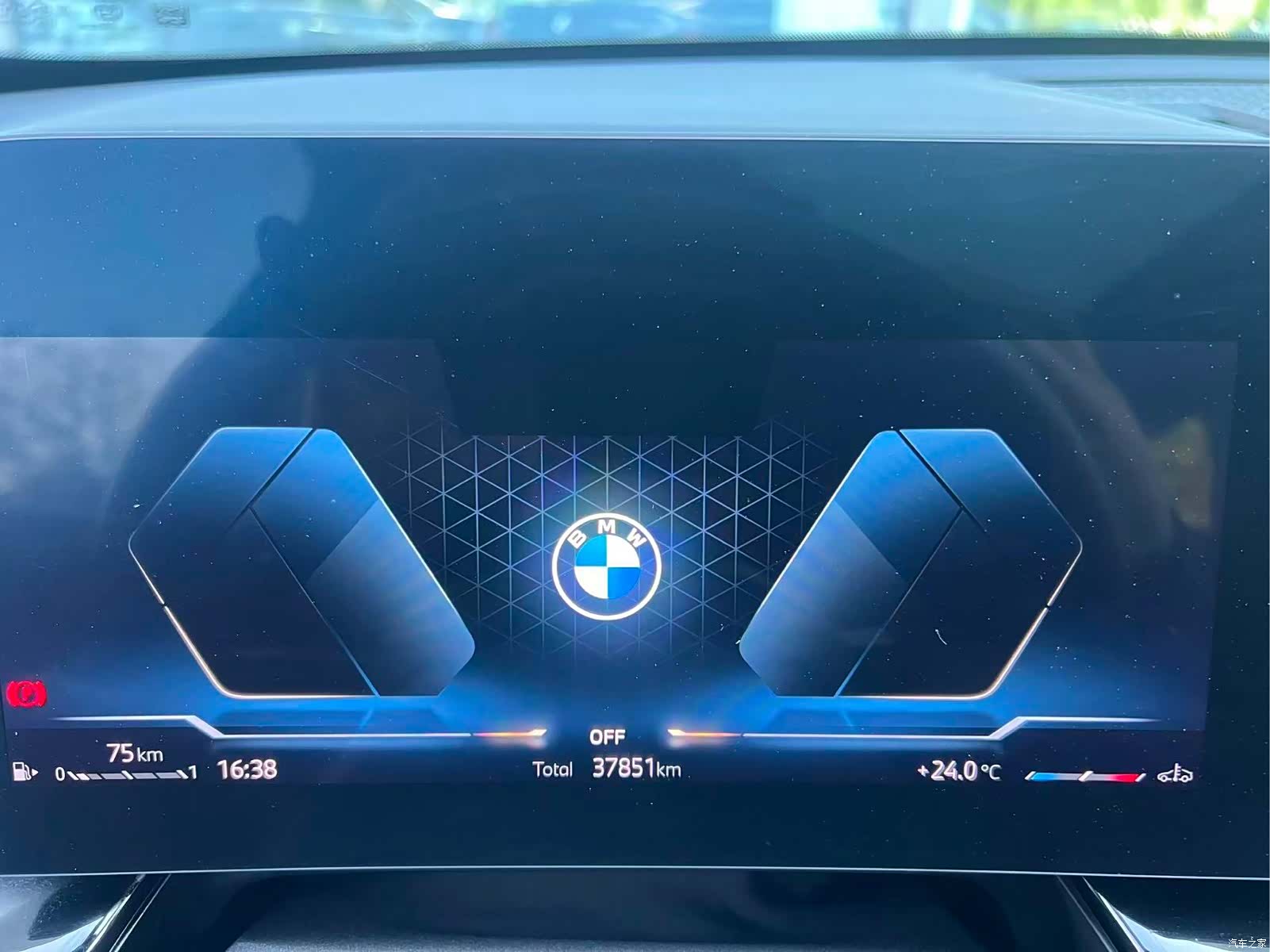 BMW X1, 2024 8