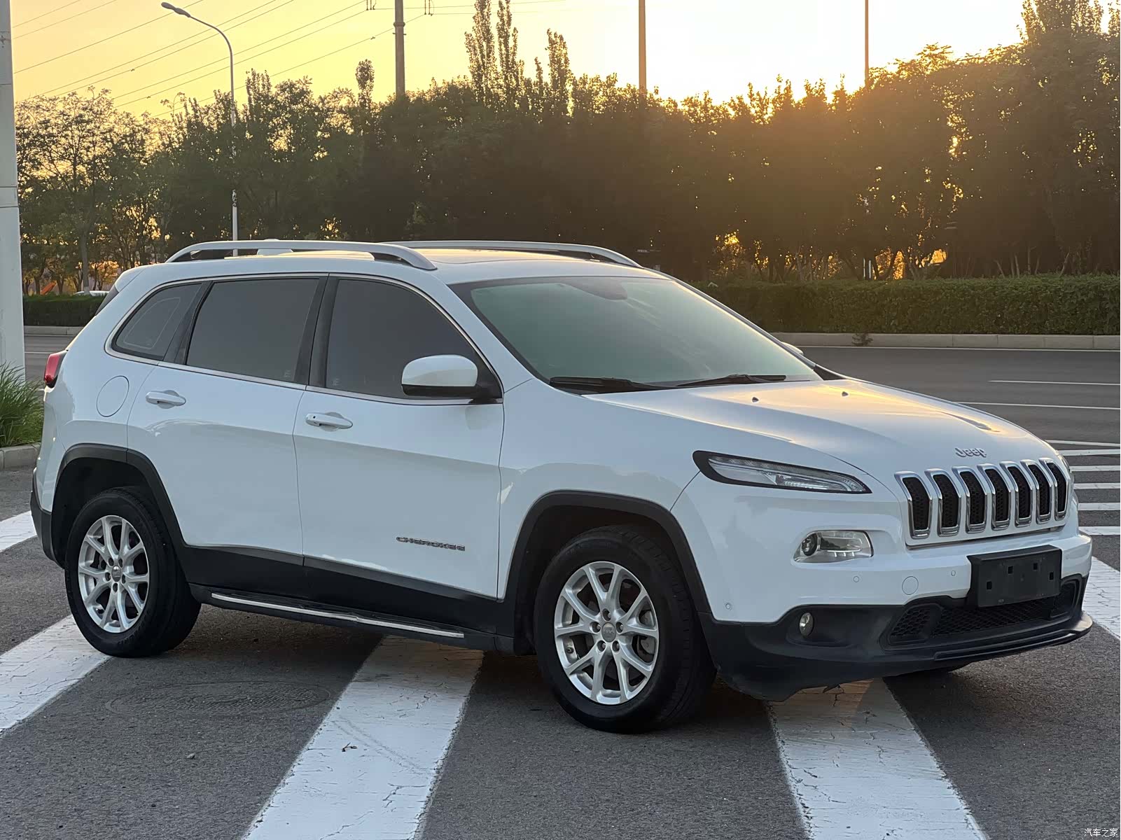 Jeep Cherokee, 2016 3