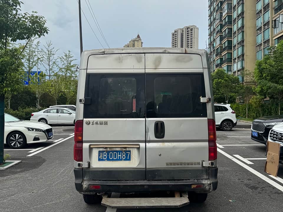 Dongfeng Yufeng Yufeng