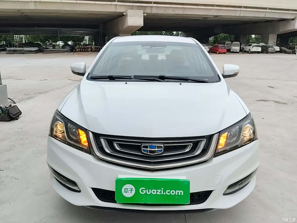 Geely Emgrand, 2017 3