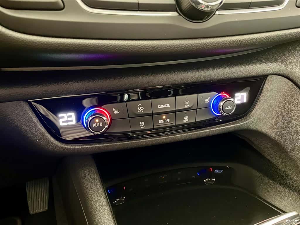 Buick Regal, 2023 12
