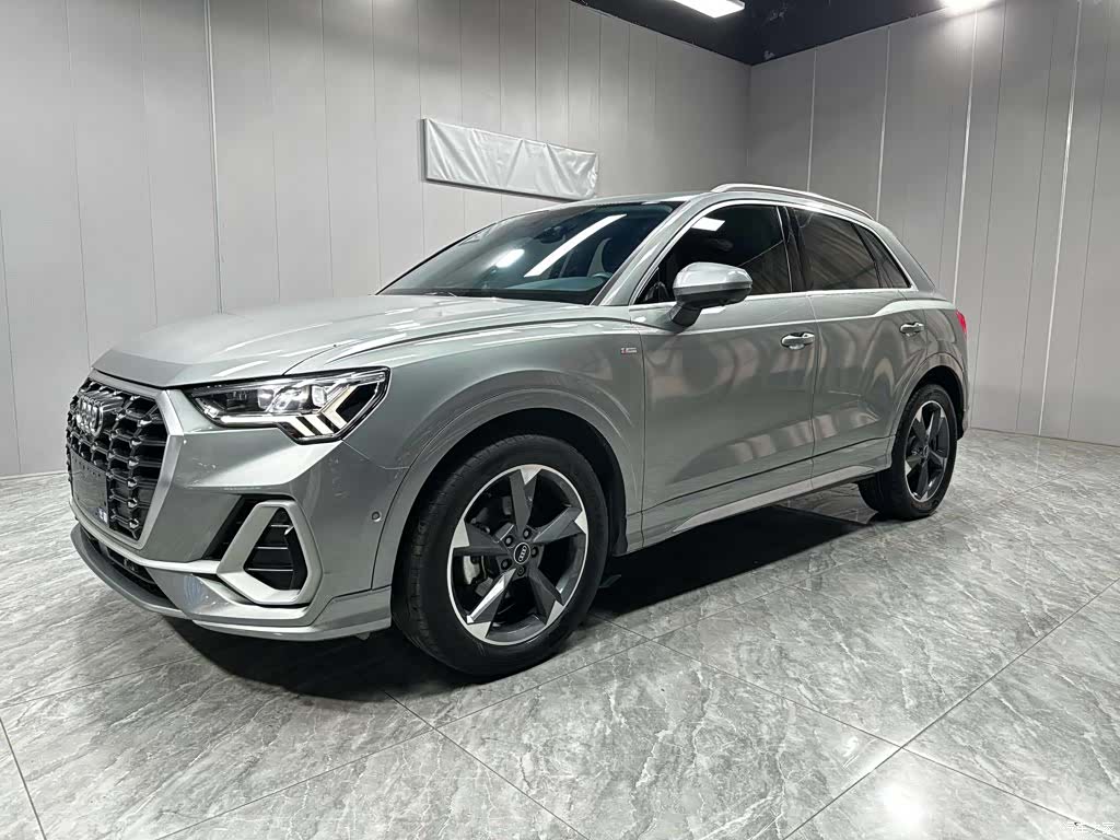Audi Q3, 2023 8