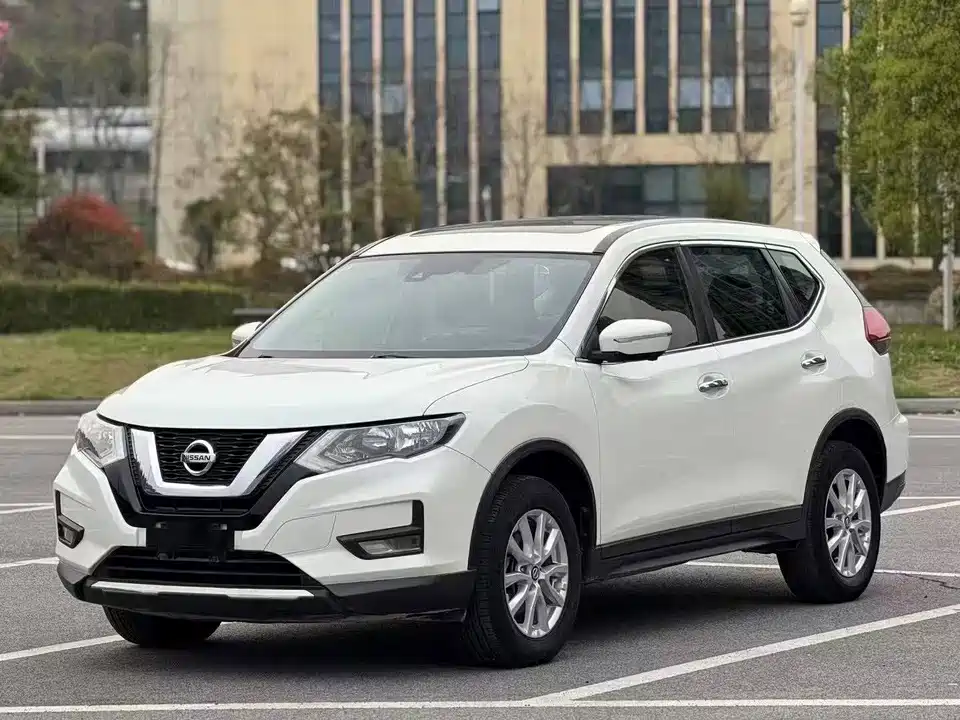Nissan Qijun