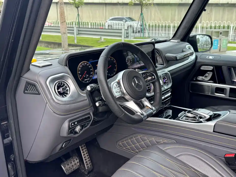 Mercedes-Benz G-class