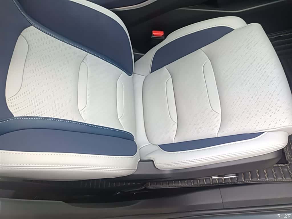 Geely Preface, 2022 25