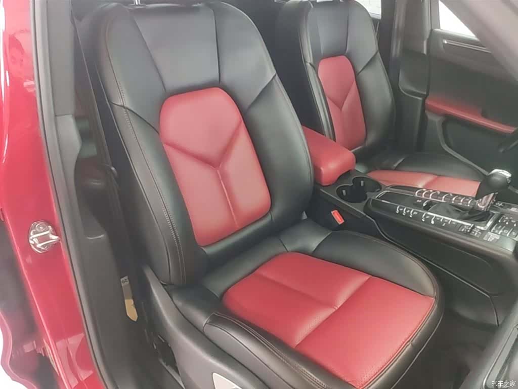 Porsche Macan, 2017 25