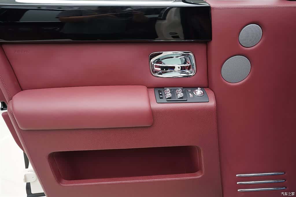 Rolls-Royce Phantom, 2012 все фото