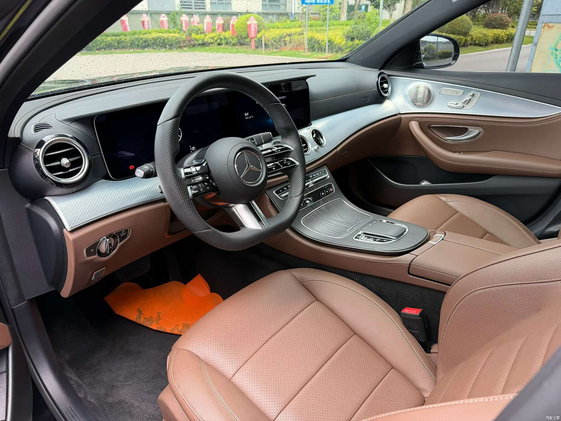 Mercedes-Benz E-Class, 2022 4