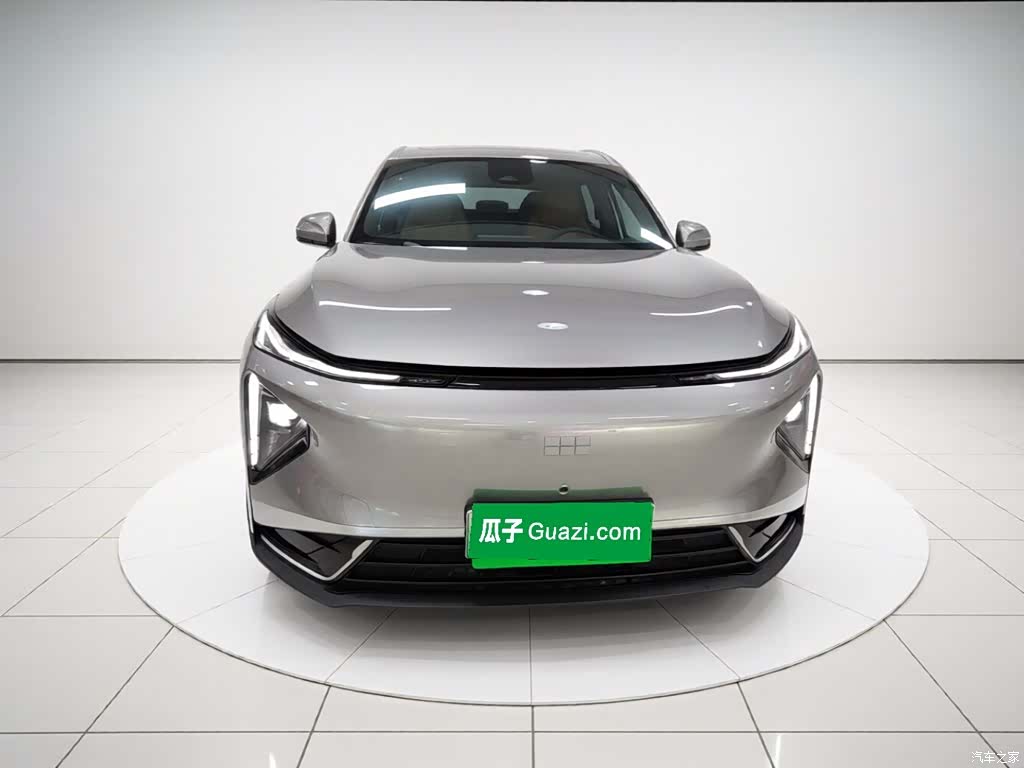 Geely Galaxy L7, 2025 3
