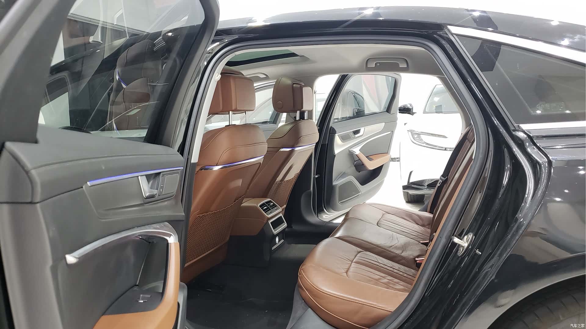 Audi A6L, 2021 8