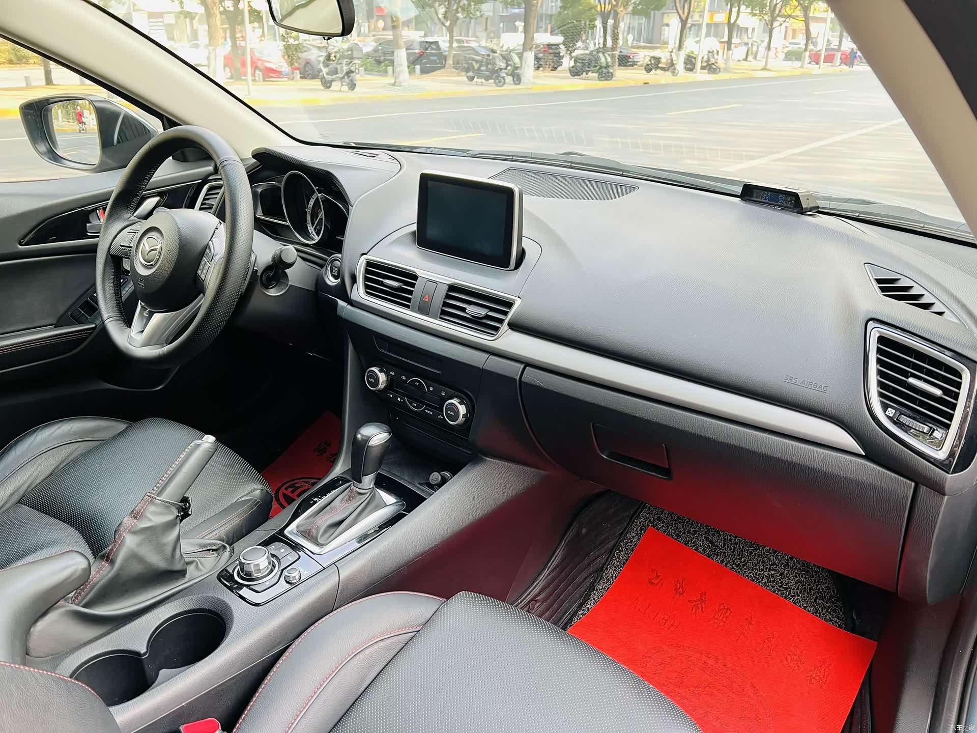 Mazda Mazda3, 2015 все фото
