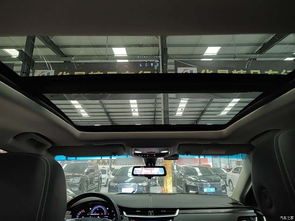 Cadillac XTS, 2019 14