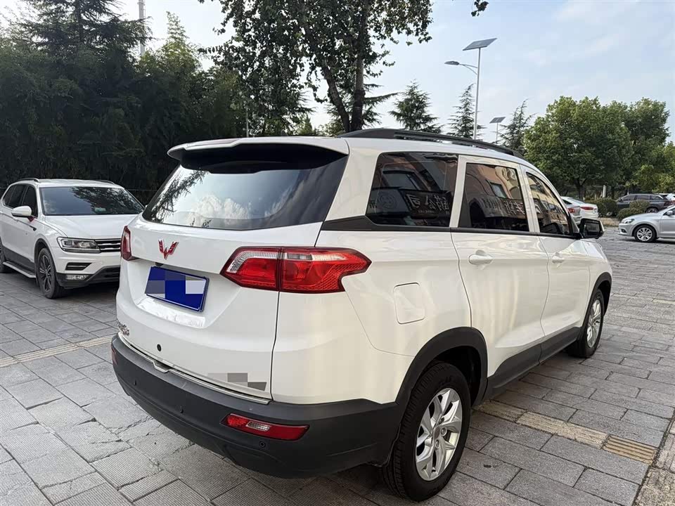 Wuling Wuling Hongguang S3