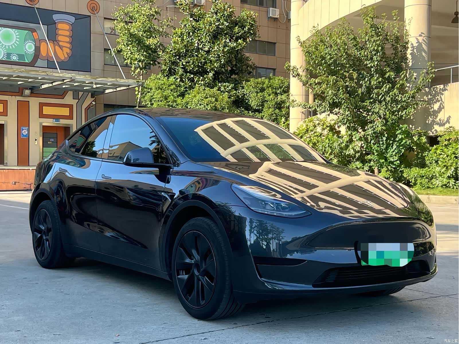 Tesla Model Y, 2024 3