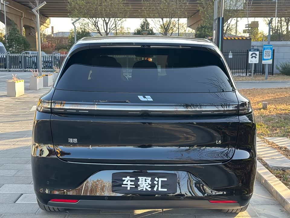 Li Auto Ideal L6