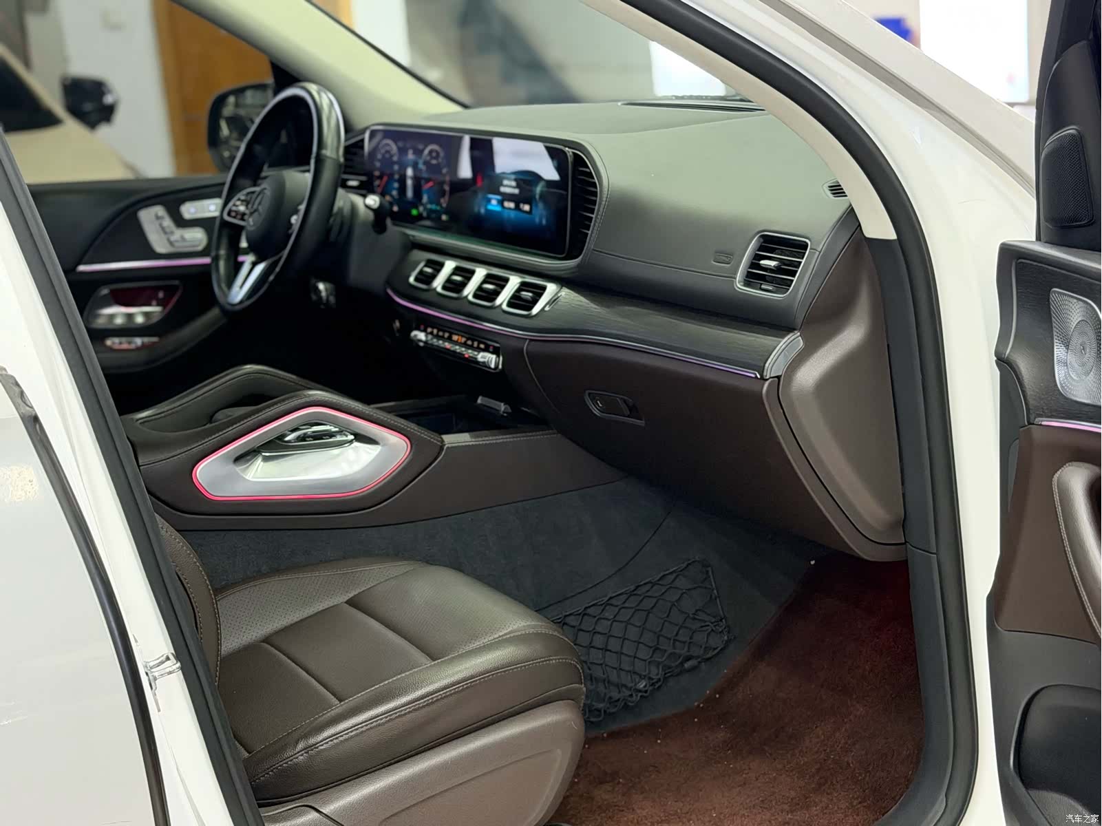 Mercedes-Benz GLE, 2019 15