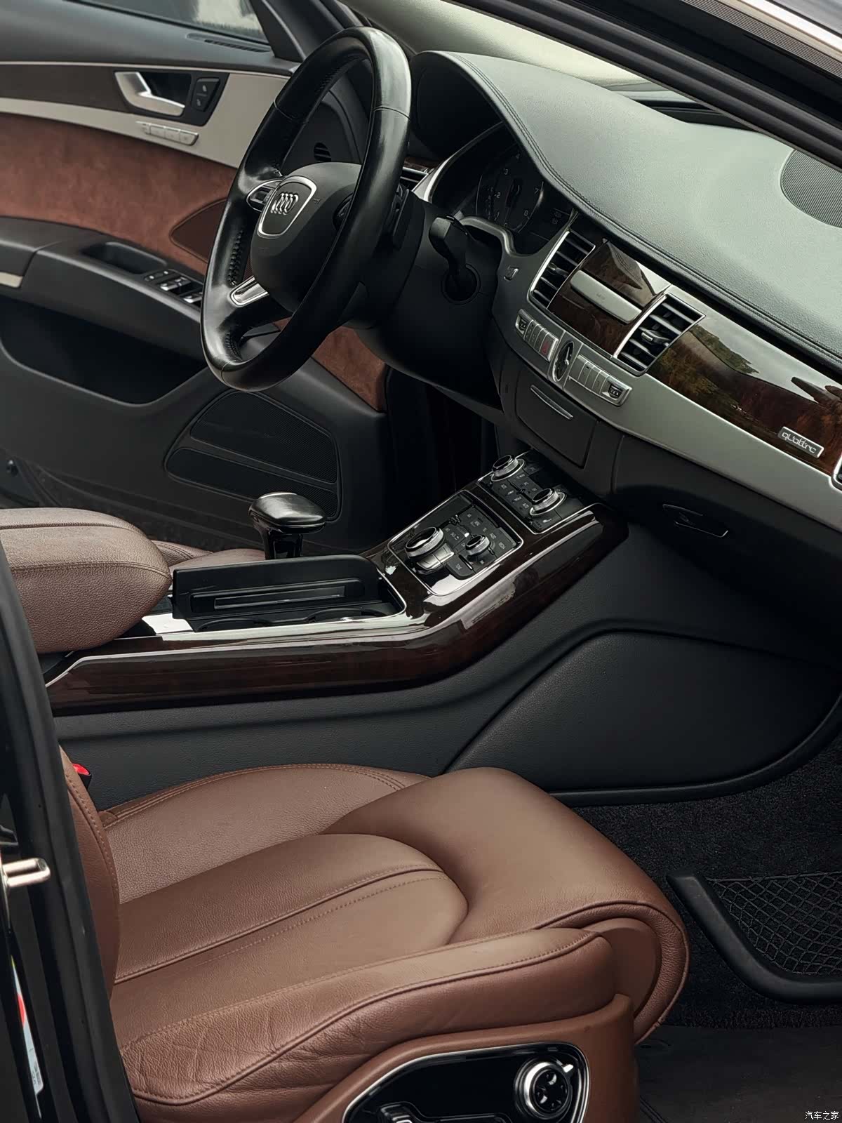 Audi A8L, 2017 9