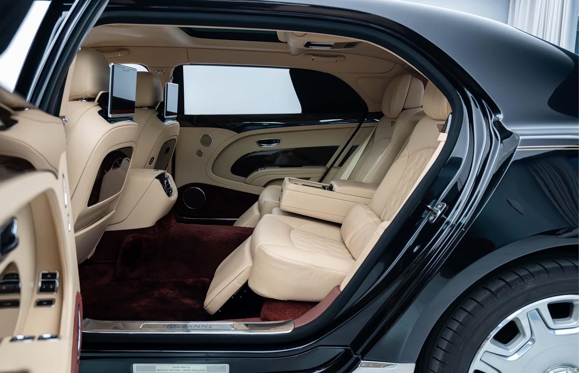 Bentley Mulsanne, 2018 12