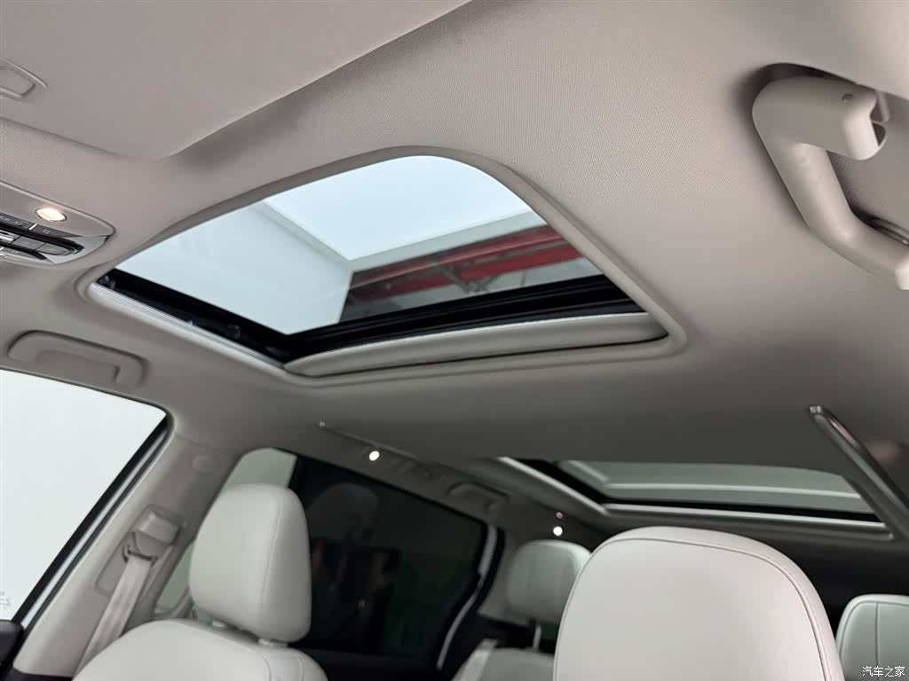 Trumpchi M8, 2021 25