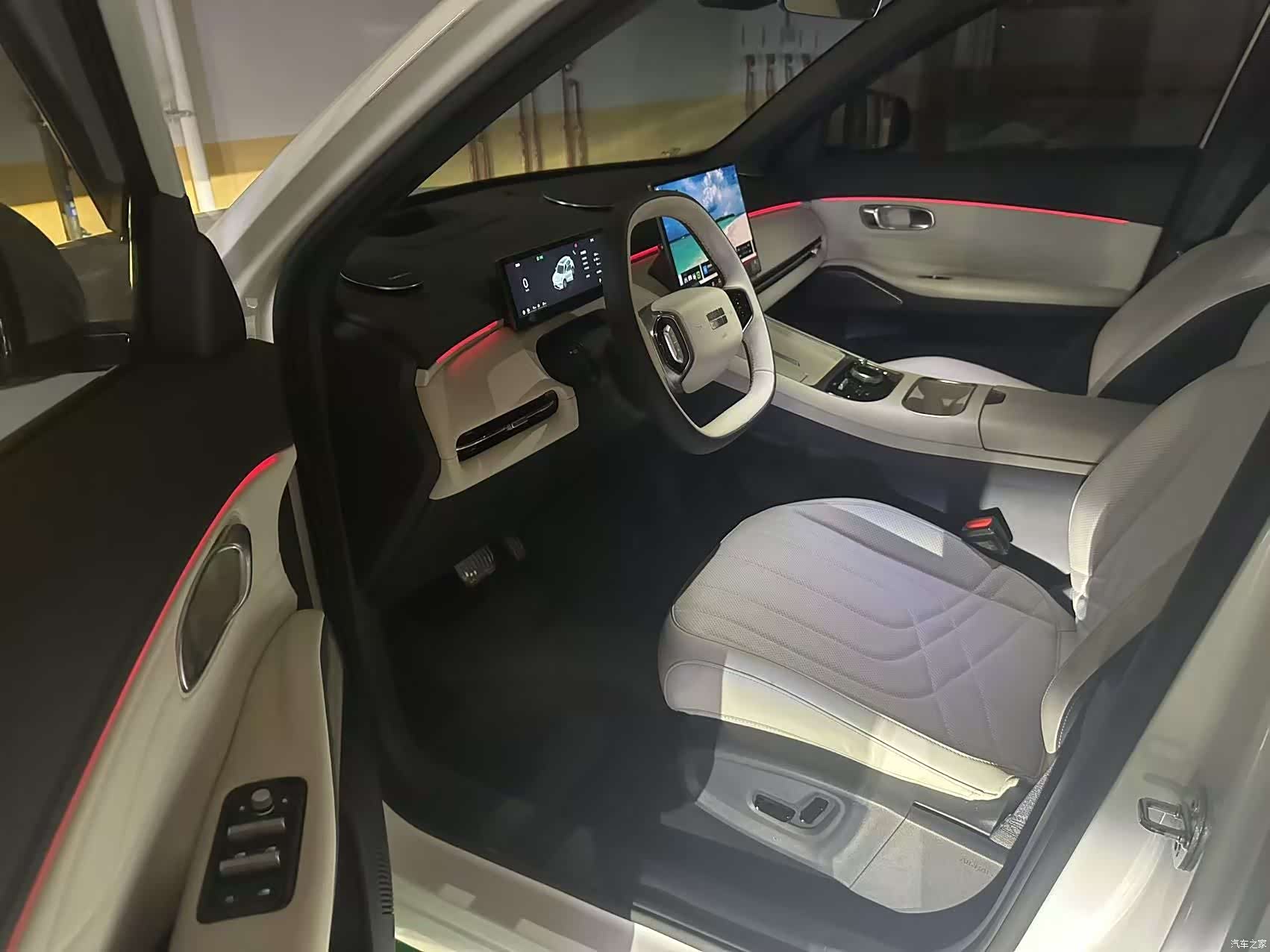 Geely 7, 2024 14