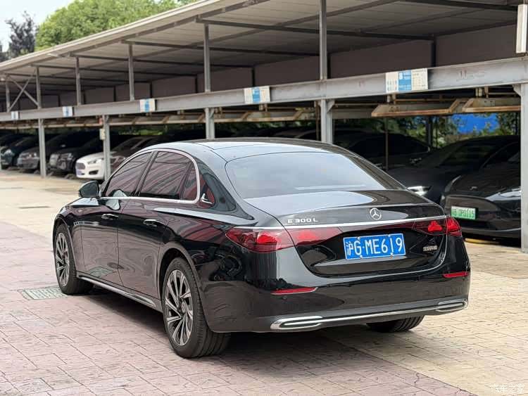 Mercedes-Benz E-Class, 2025 6