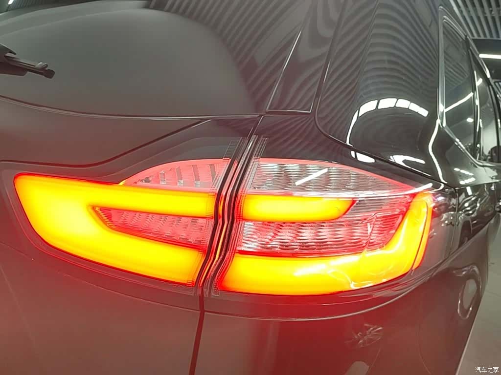 Ford Edge, 2020 8