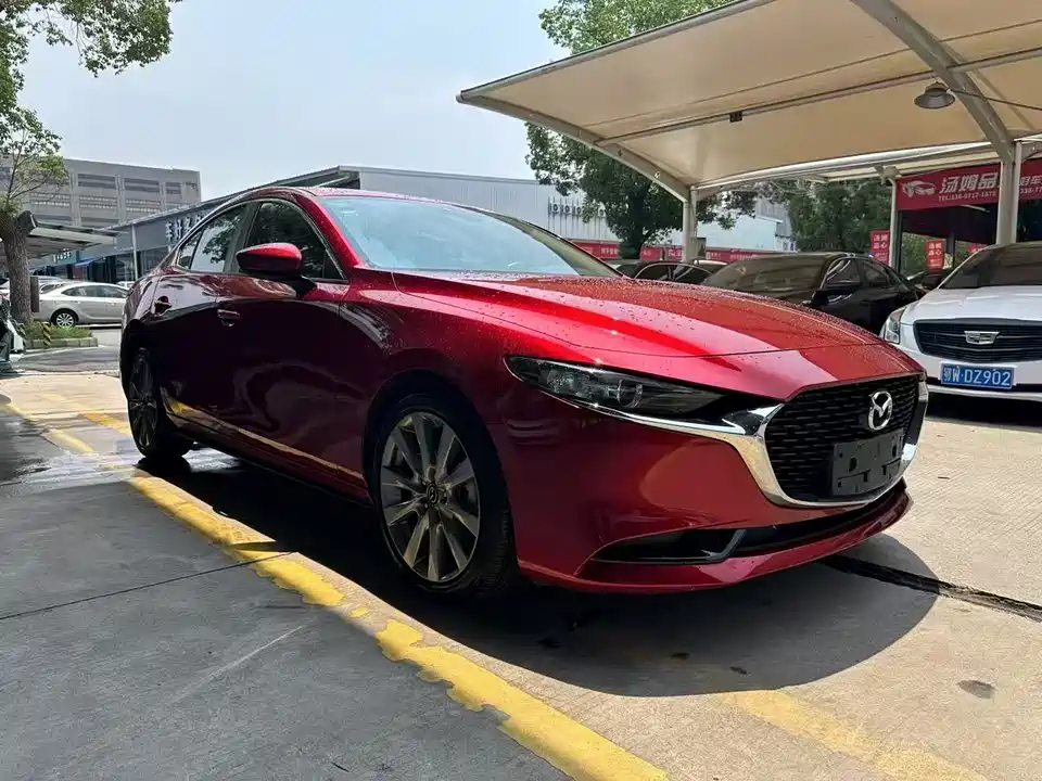 Mazda 3 Angkesaila