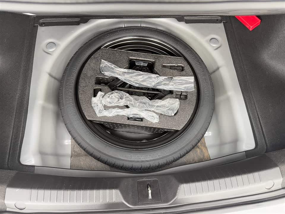 Trumpchi Shadow Leopard