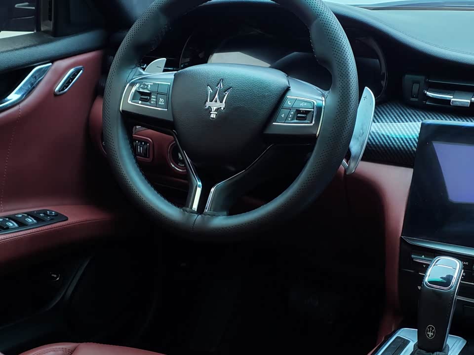 Maserati President
