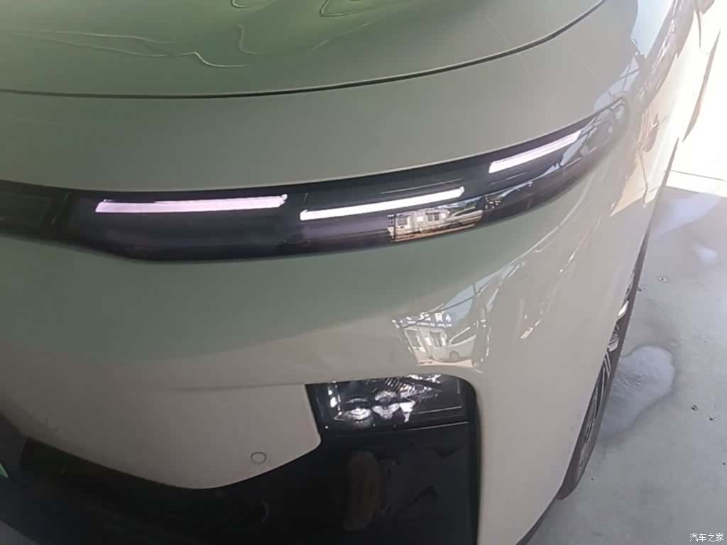 Leapmotor B10, 2025 24