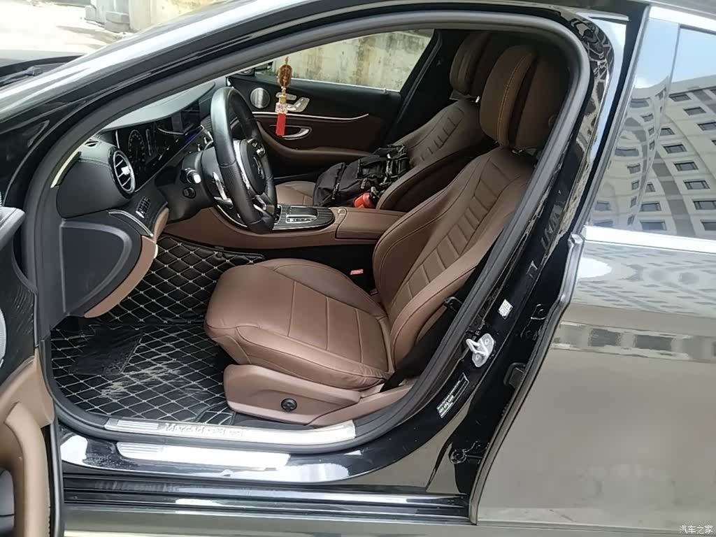 Mercedes-Benz E-Class, 2019 15