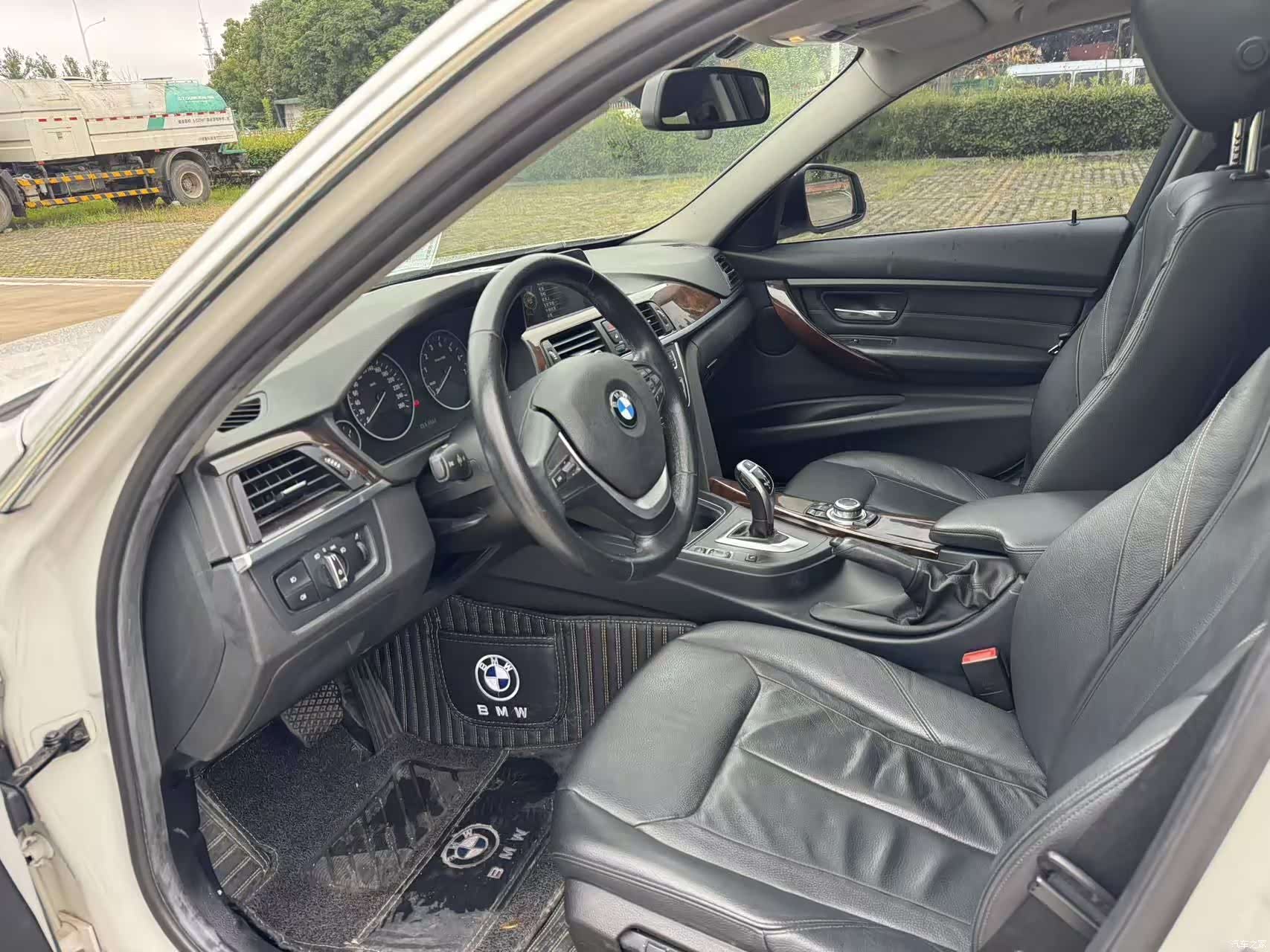 BMW 3 Series, 2015 10