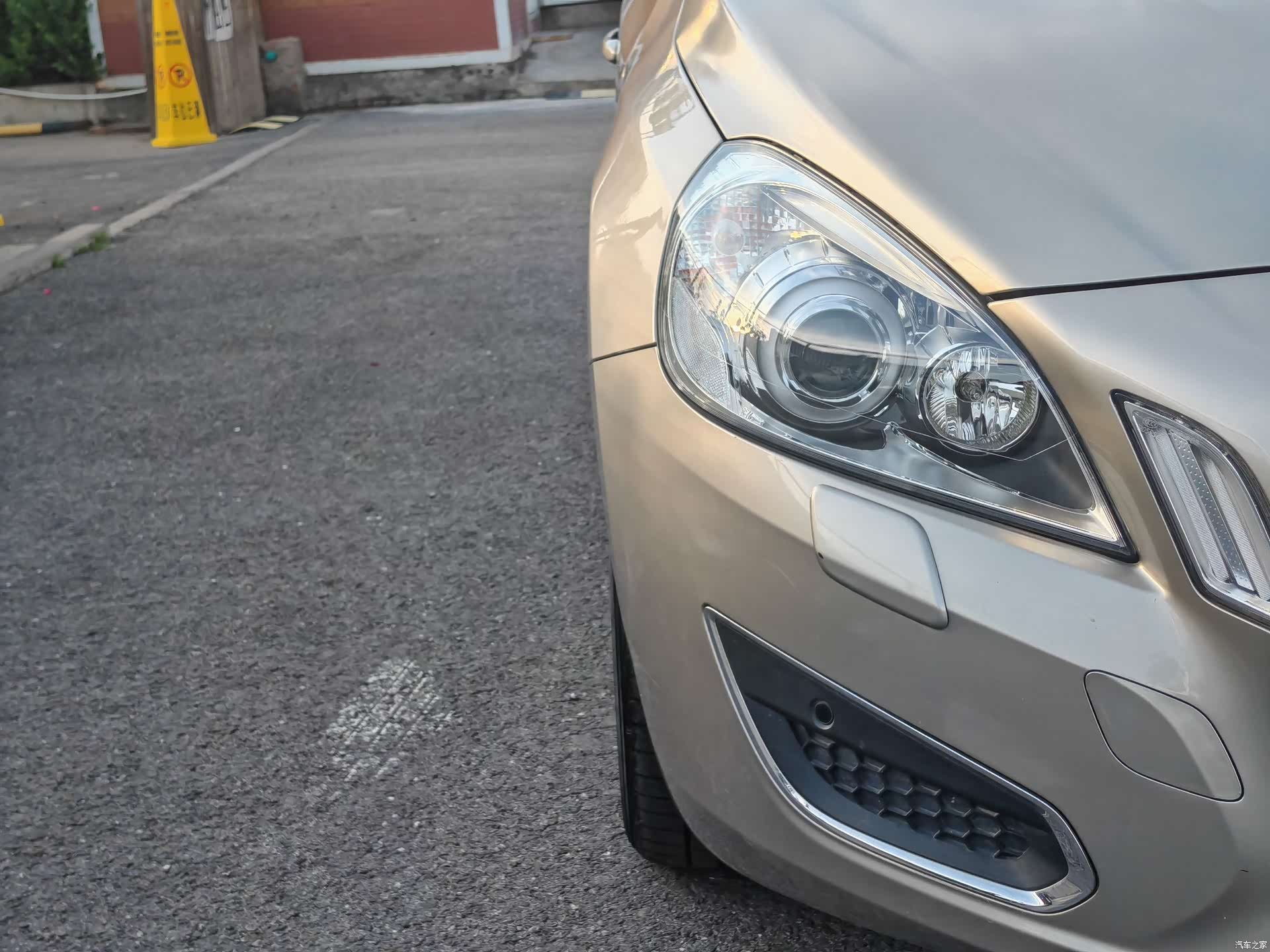 Volvo V60, 2013 20