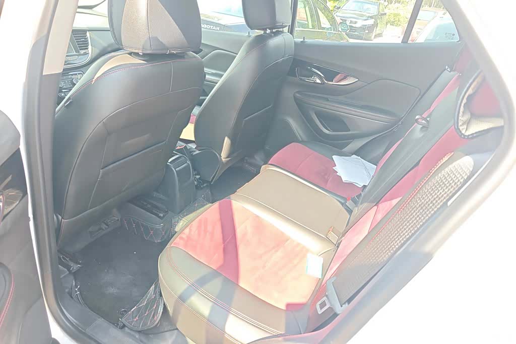 Buick Encore, 2016 11