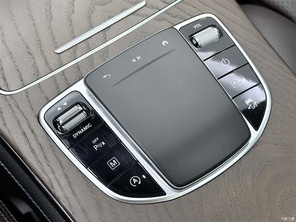 Mercedes-Benz GLC, 2020 23