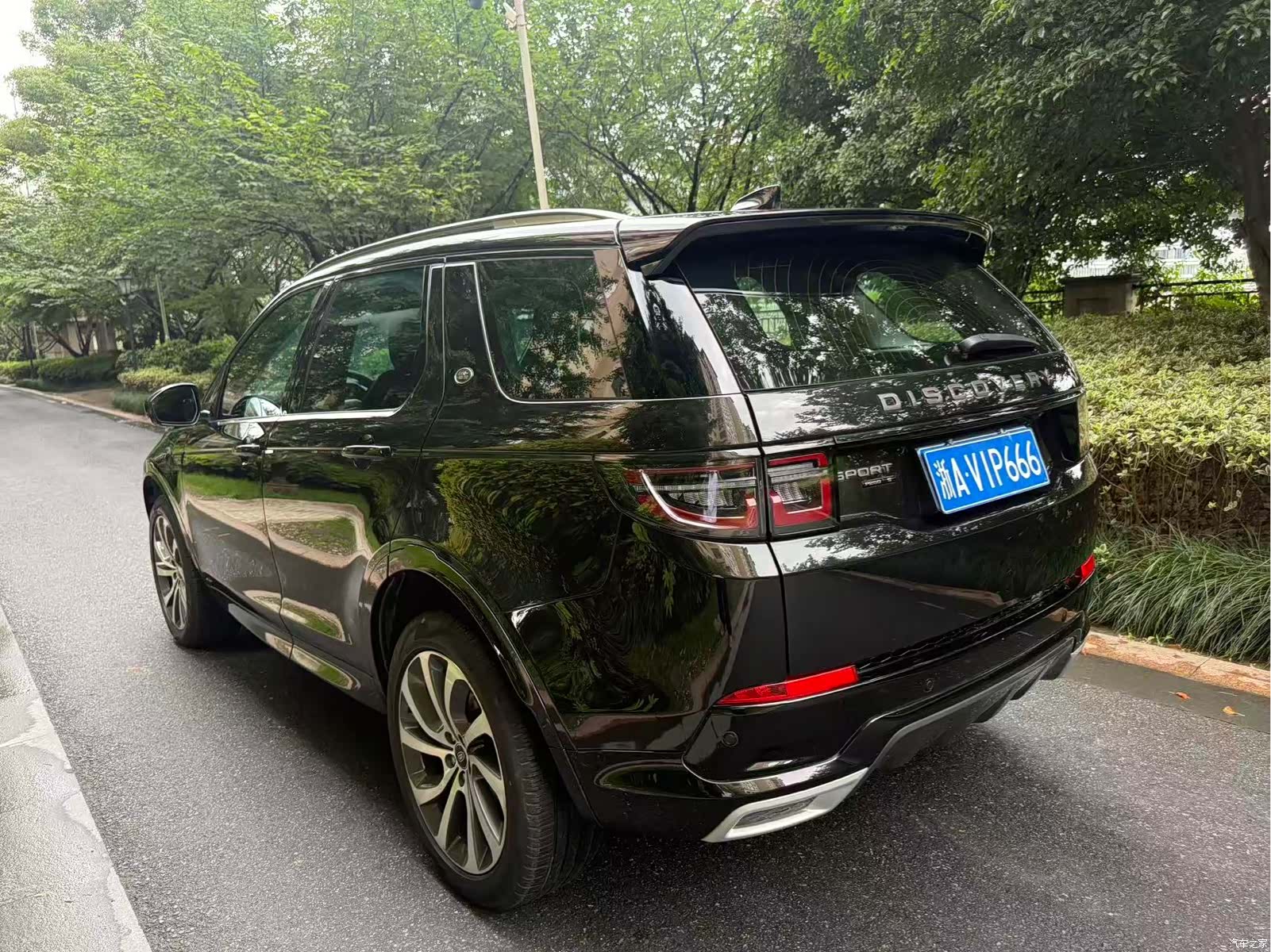 Land Rover Discovery, 2020 4