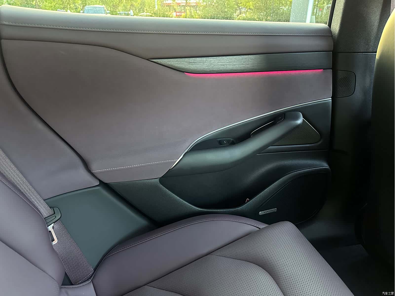 Xiaomi SU7, 2025 12