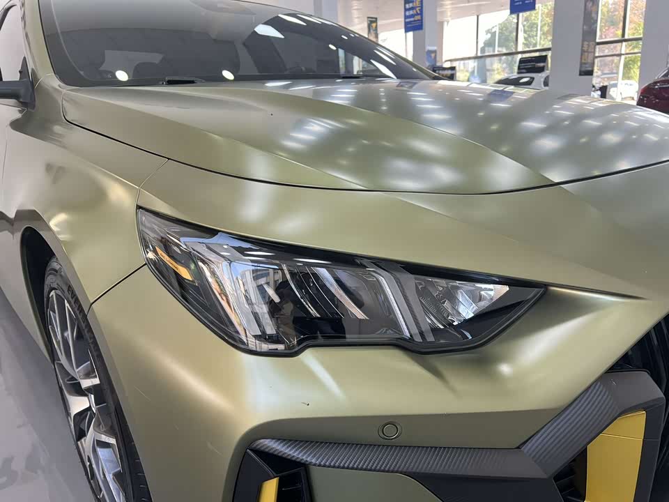 Trumpchi Shadow Leopard