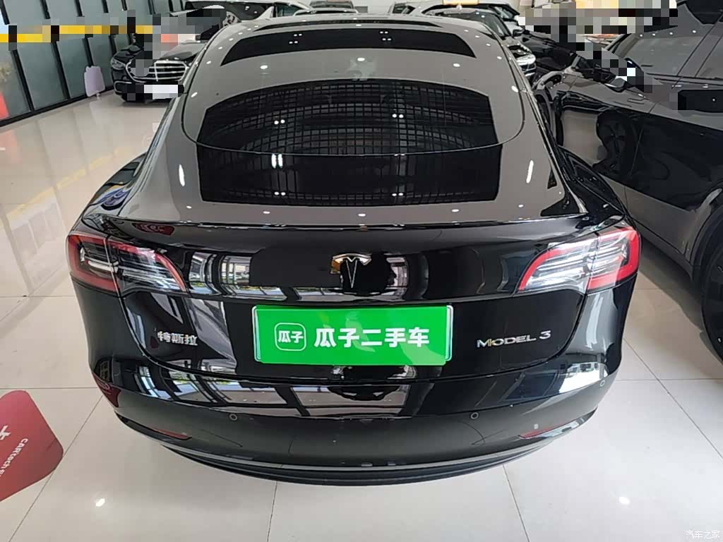 Tesla Model 3, 2023 6