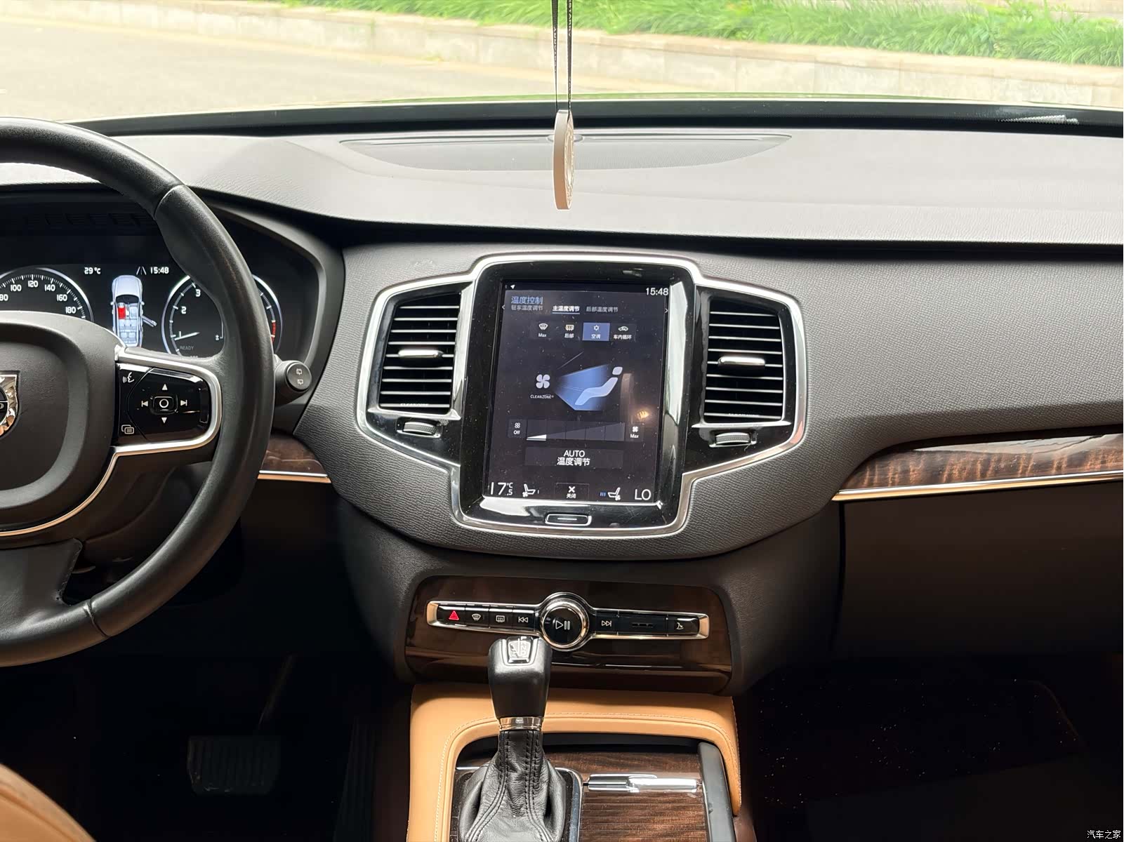 Volvo XC90, 2016 11